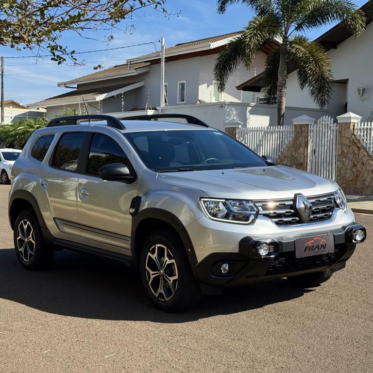 RENAULT Duster - Foto