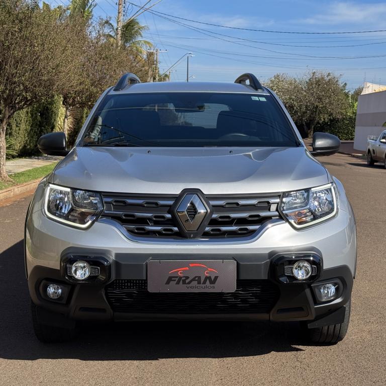 RENAULT Duster - Foto
