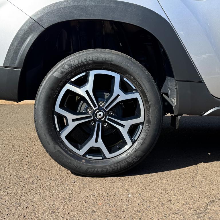 RENAULT Duster - Foto