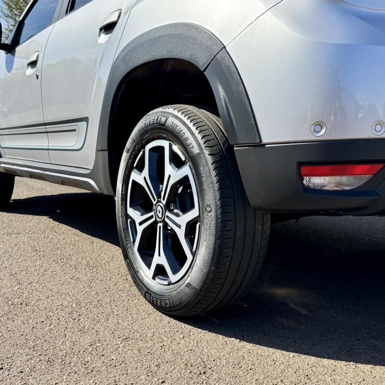 RENAULT Duster - Foto