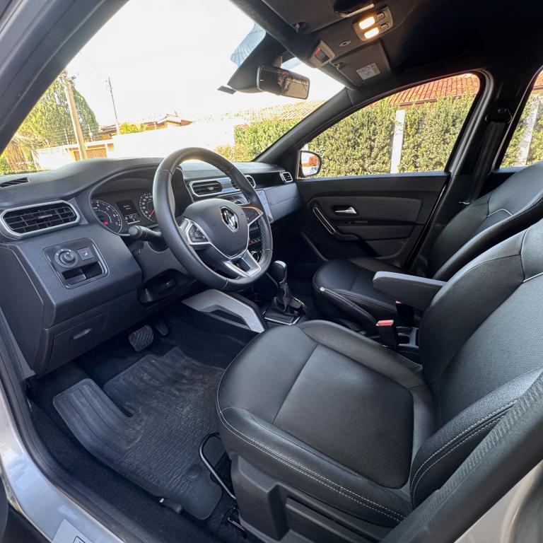 RENAULT Duster - Foto