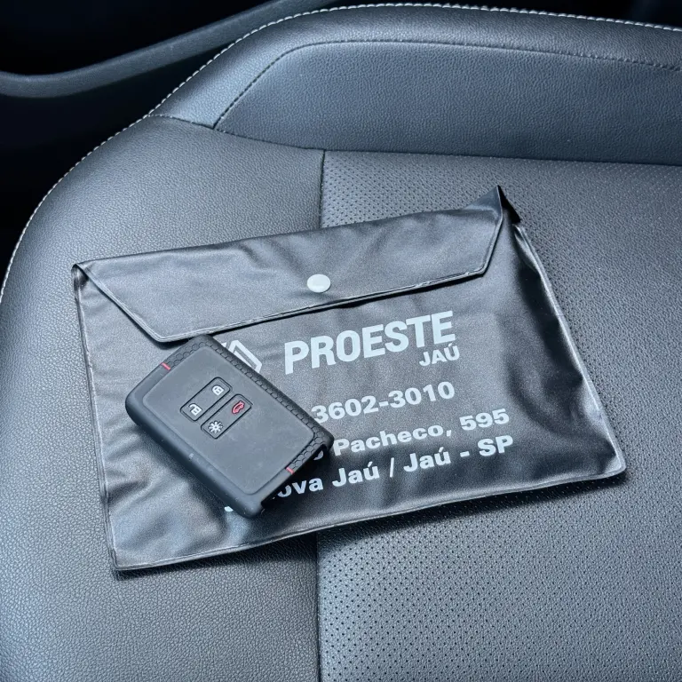 RENAULT Duster - Foto