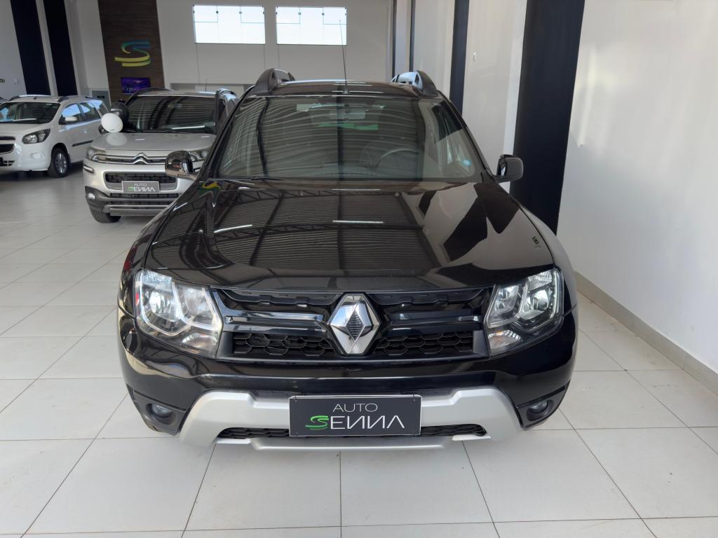 RENAULT Duster - Foto