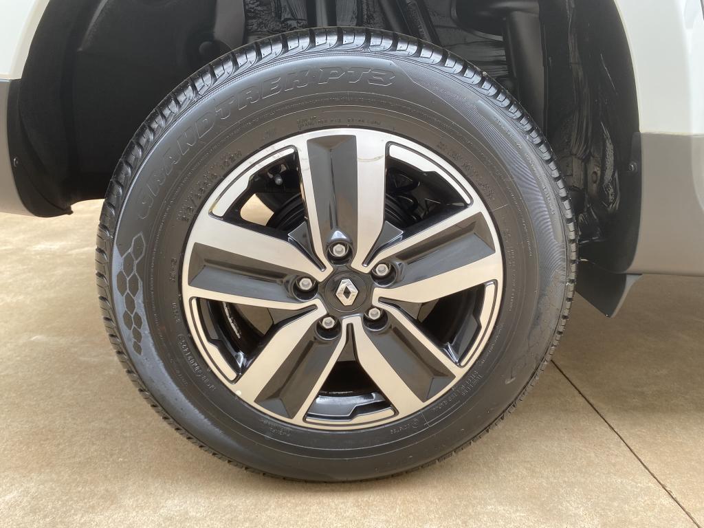 RENAULT Duster - Foto