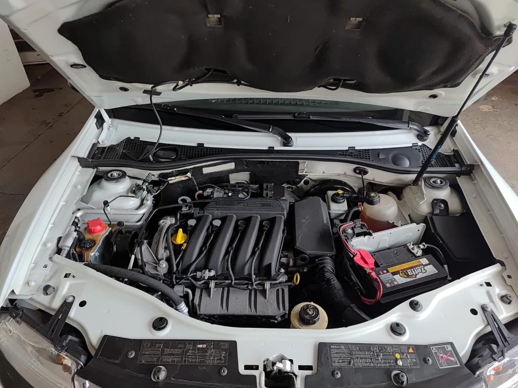 RENAULT Duster - Foto