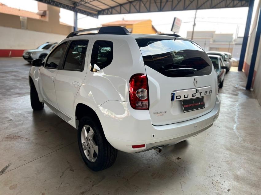 RENAULT Duster - Foto