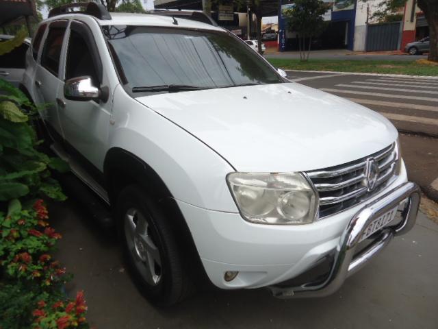 RENAULT Duster - Foto