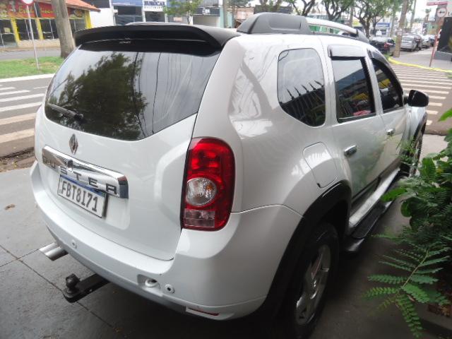 RENAULT Duster - Foto