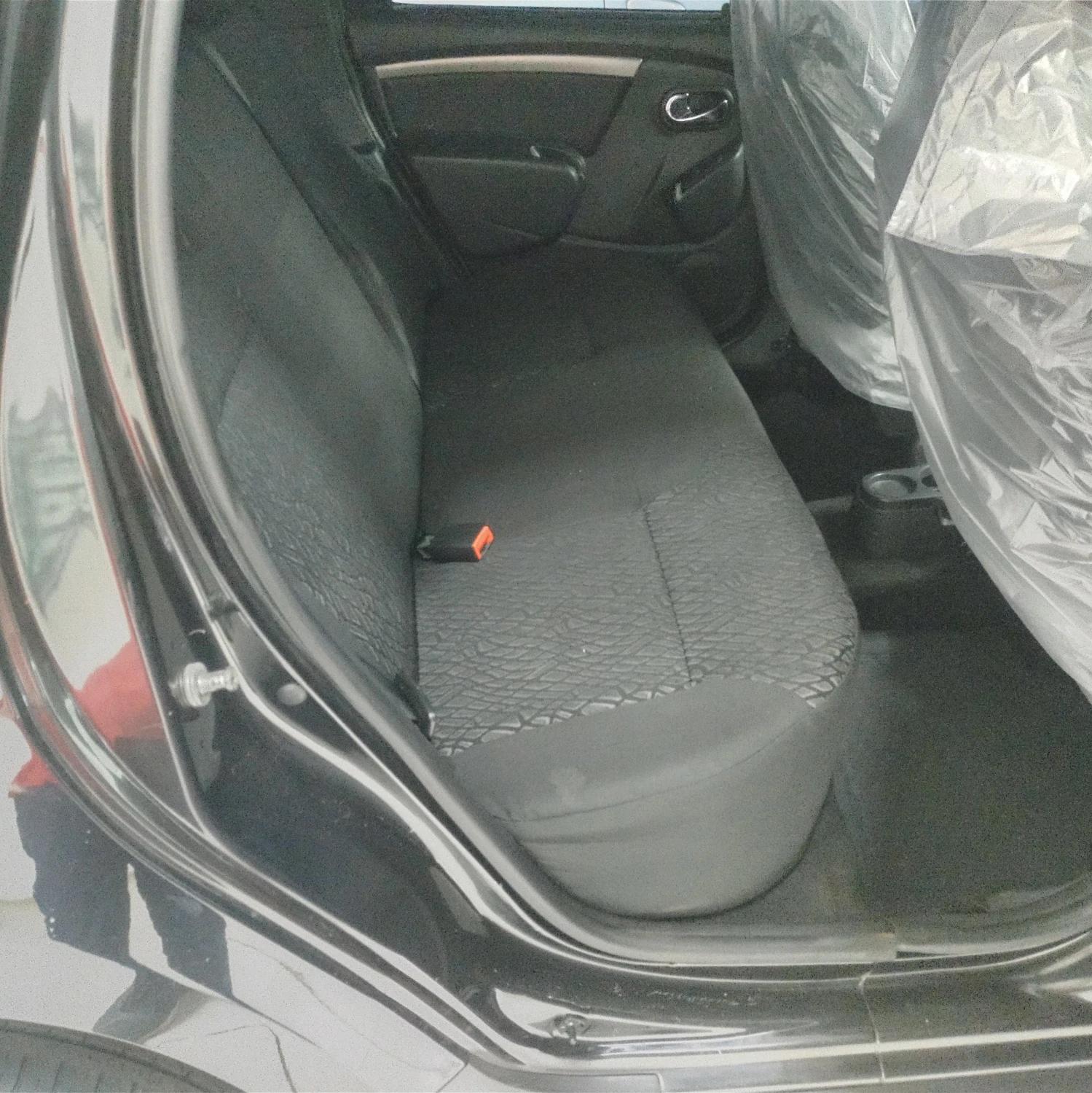 RENAULT Duster - Foto