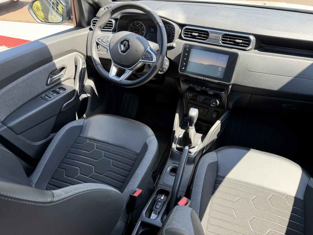 RENAULT Duster - Foto