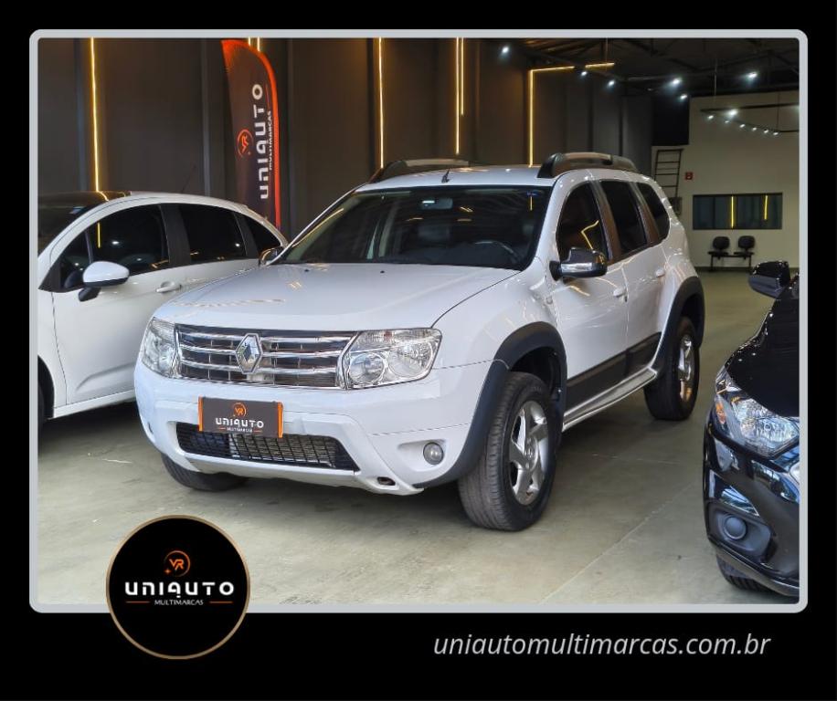 RENAULT Duster