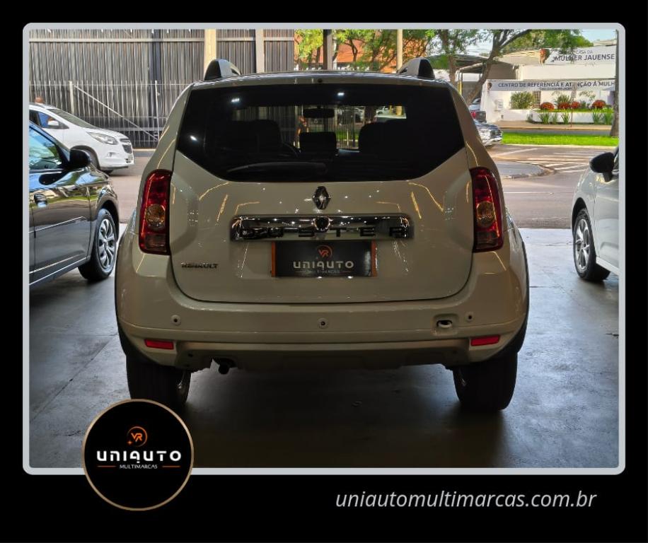 RENAULT Duster - Foto