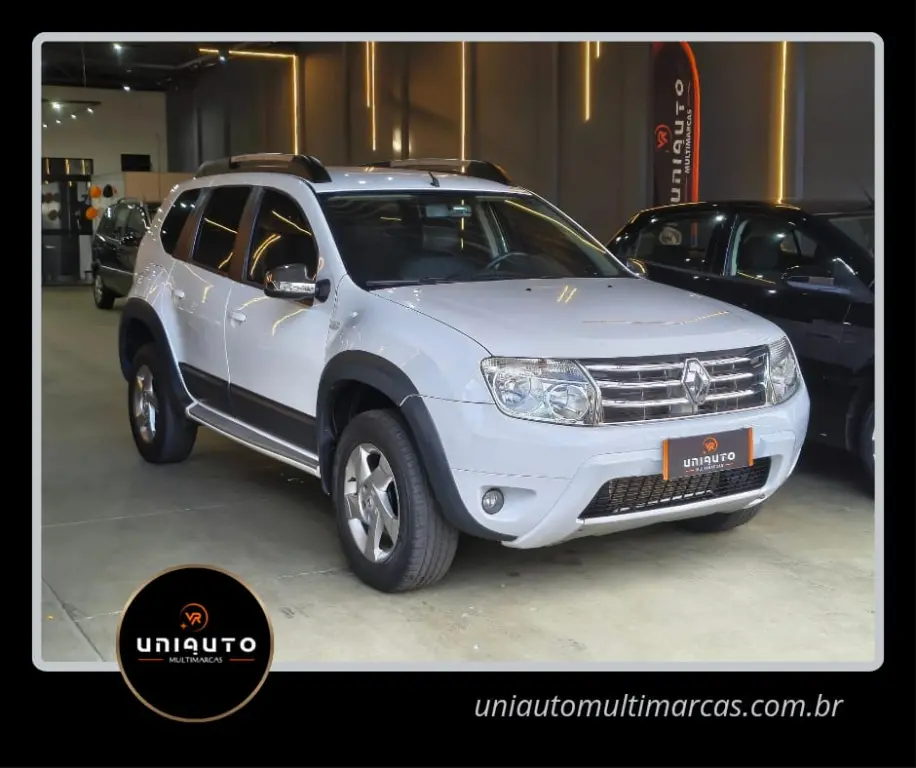 RENAULT Duster - Foto