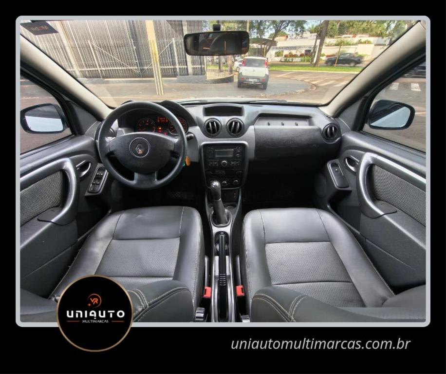 RENAULT Duster - Foto