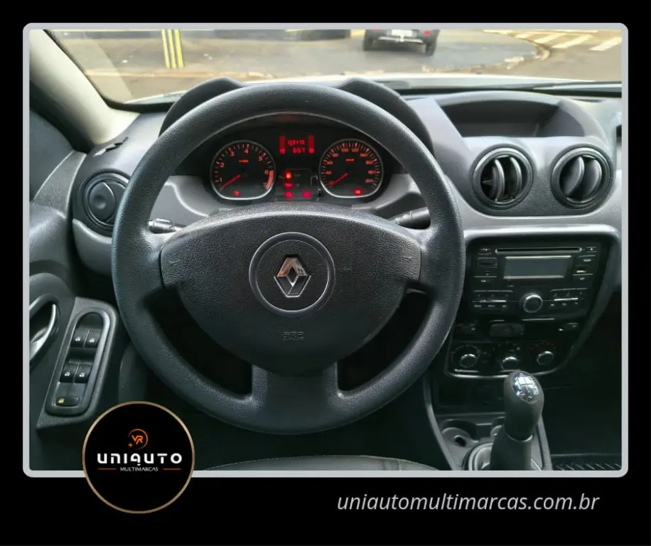 RENAULT Duster - Foto