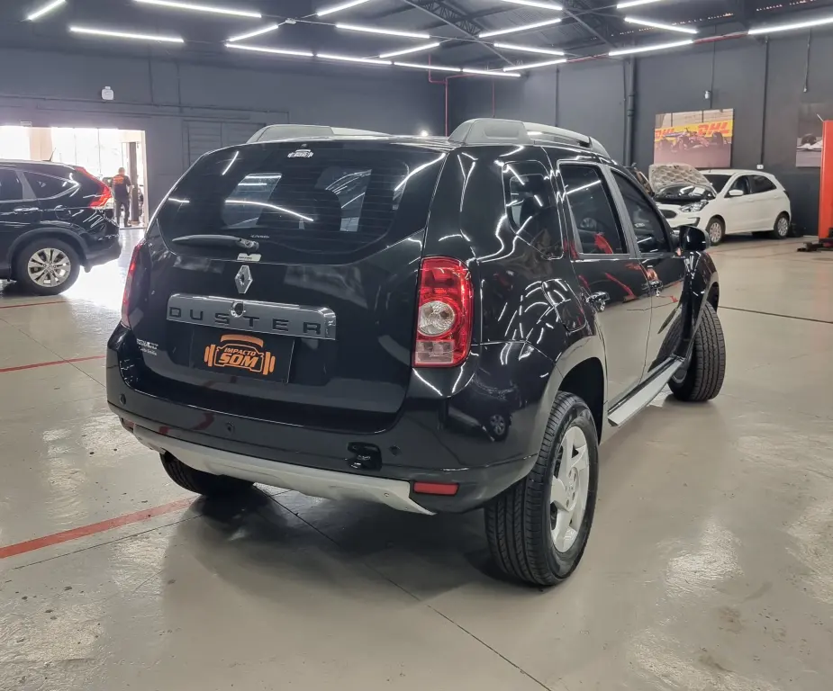 RENAULT Duster - Foto