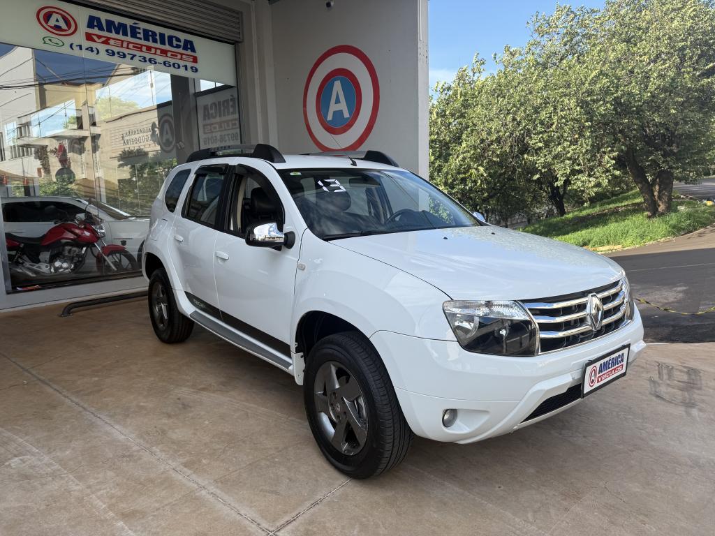 RENAULT Duster - Foto