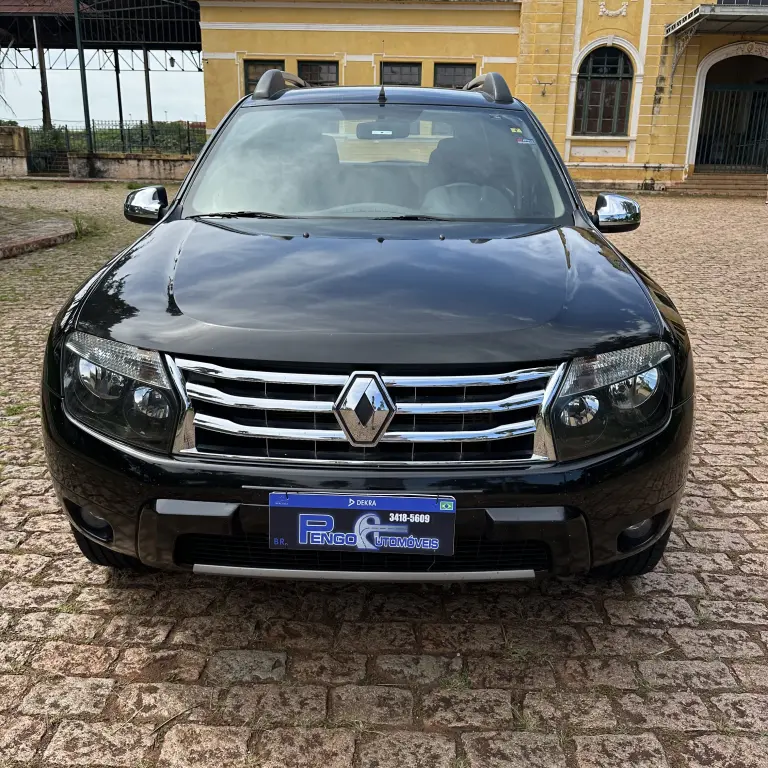 RENAULT Duster - Foto