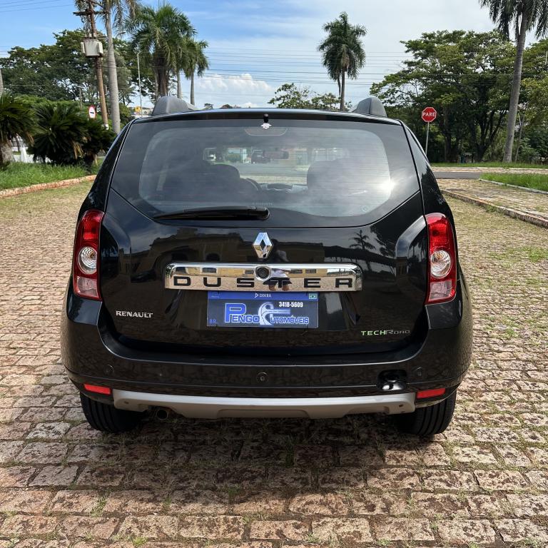 RENAULT Duster - Foto