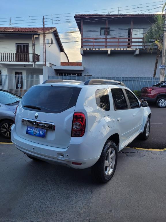 RENAULT Duster - Foto