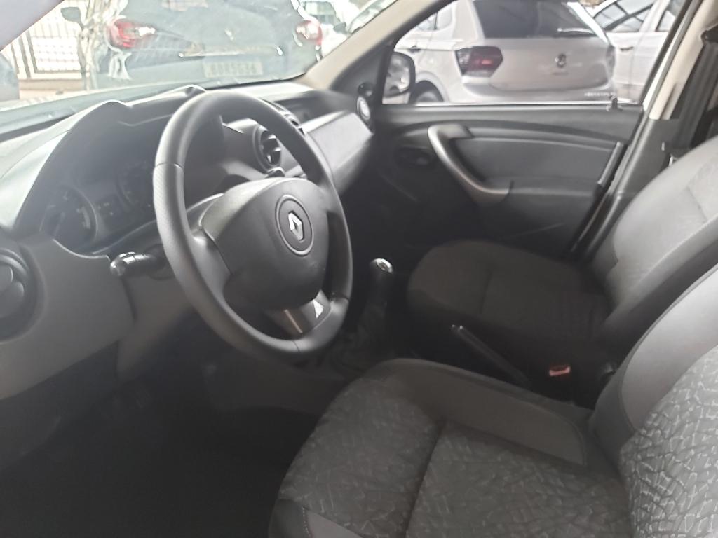 RENAULT Duster - Foto