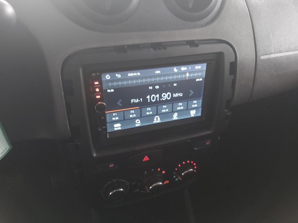 RENAULT Duster - Foto
