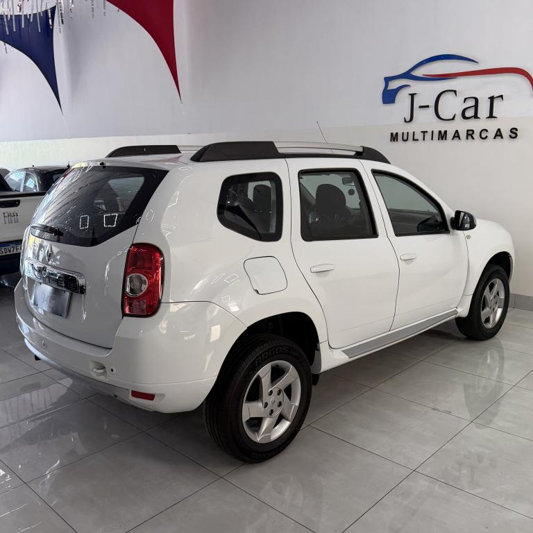 RENAULT Duster - Foto