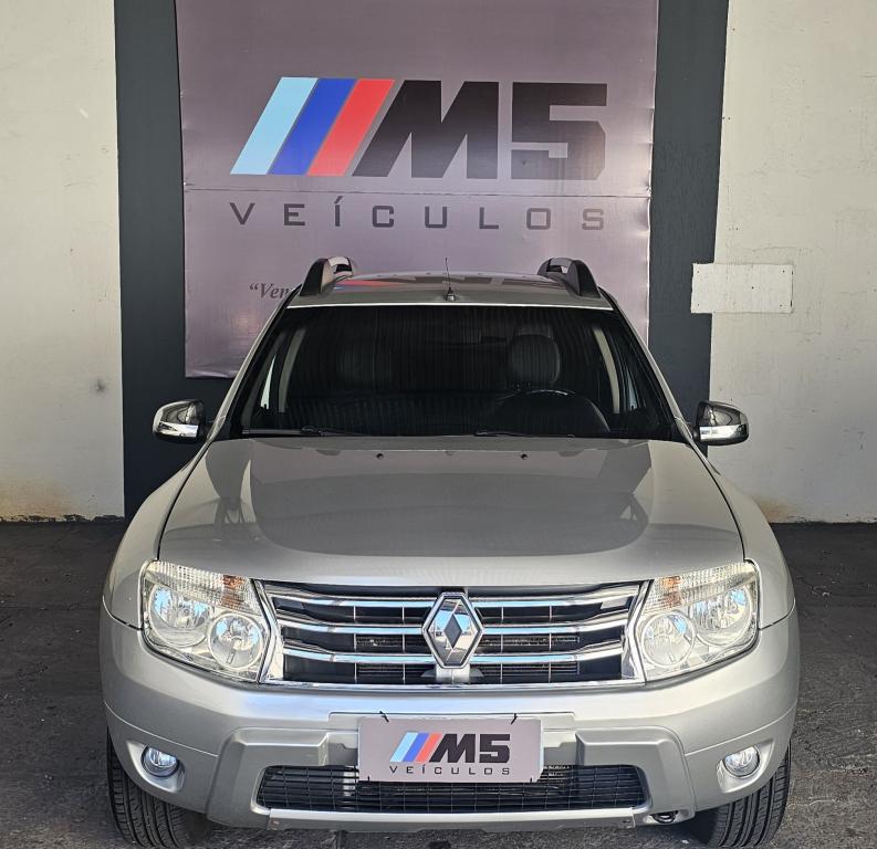RENAULT Duster - Foto