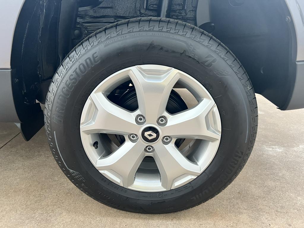 RENAULT Duster - Foto