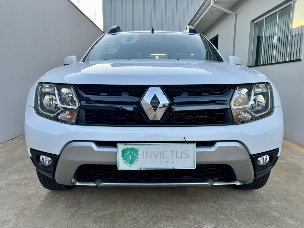 RENAULT Duster - Foto