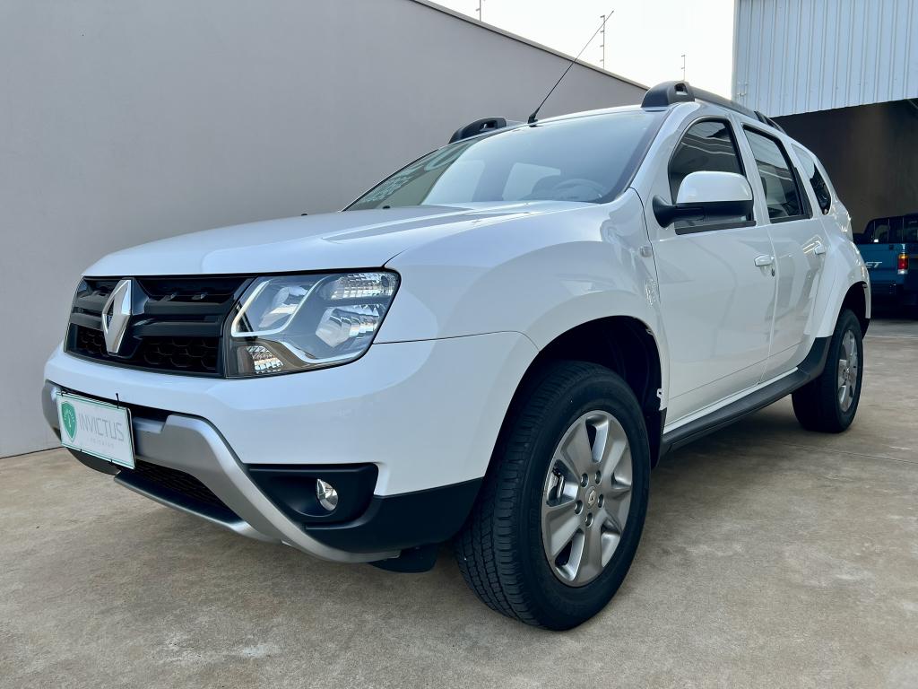 RENAULT Duster - Foto