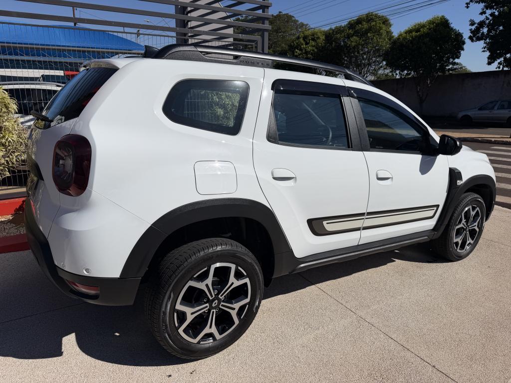 RENAULT Duster - Foto