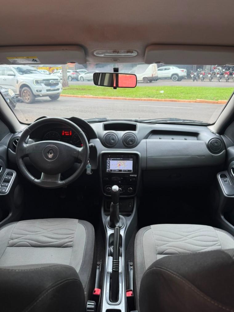 RENAULT Duster - Foto