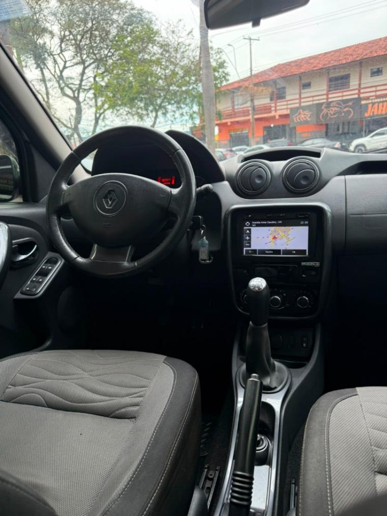 RENAULT Duster - Foto