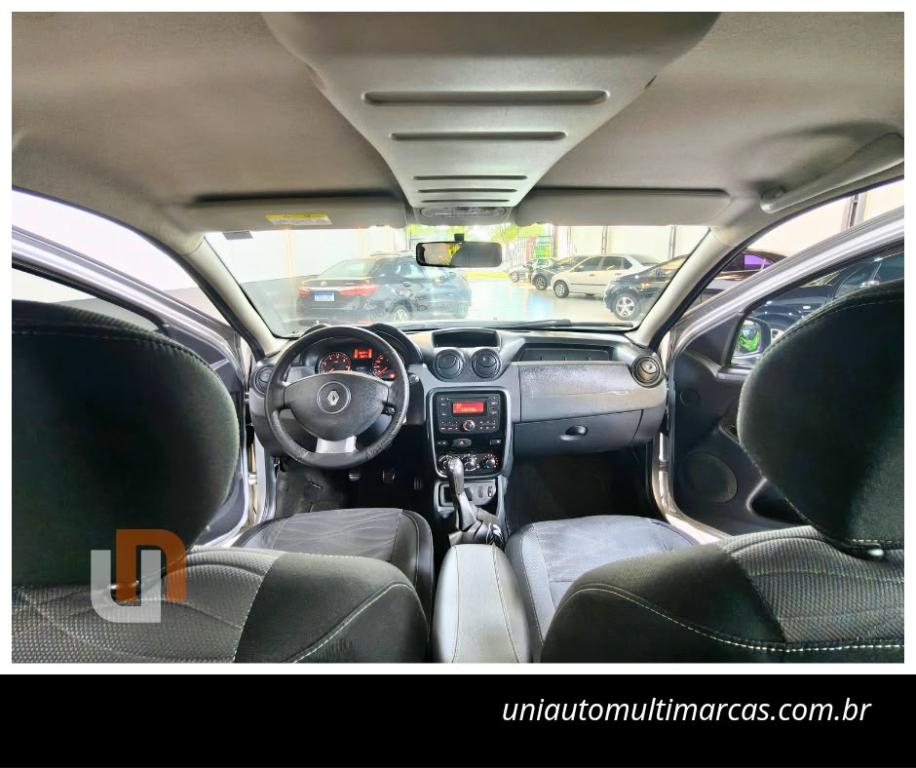 RENAULT Duster - Foto