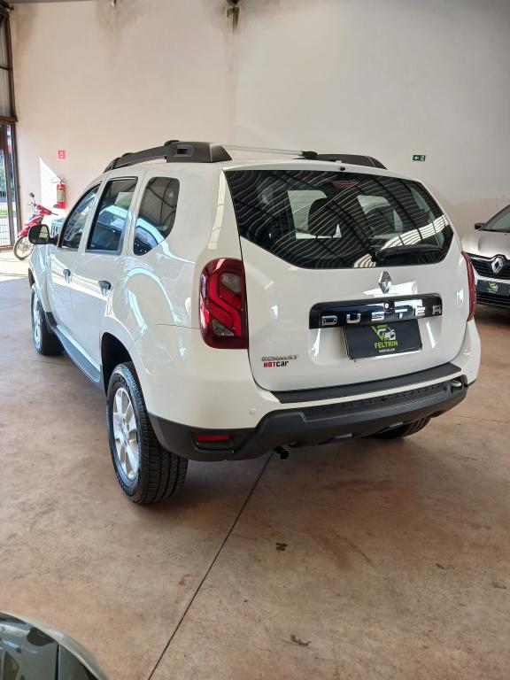 RENAULT Duster - Foto