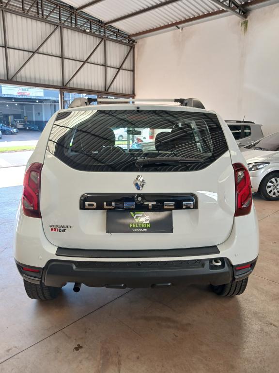 RENAULT Duster - Foto