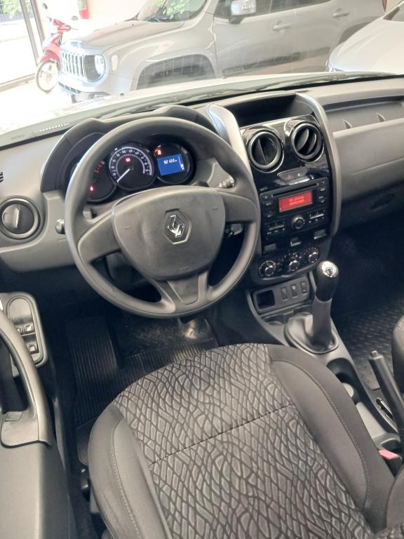 RENAULT Duster - Foto