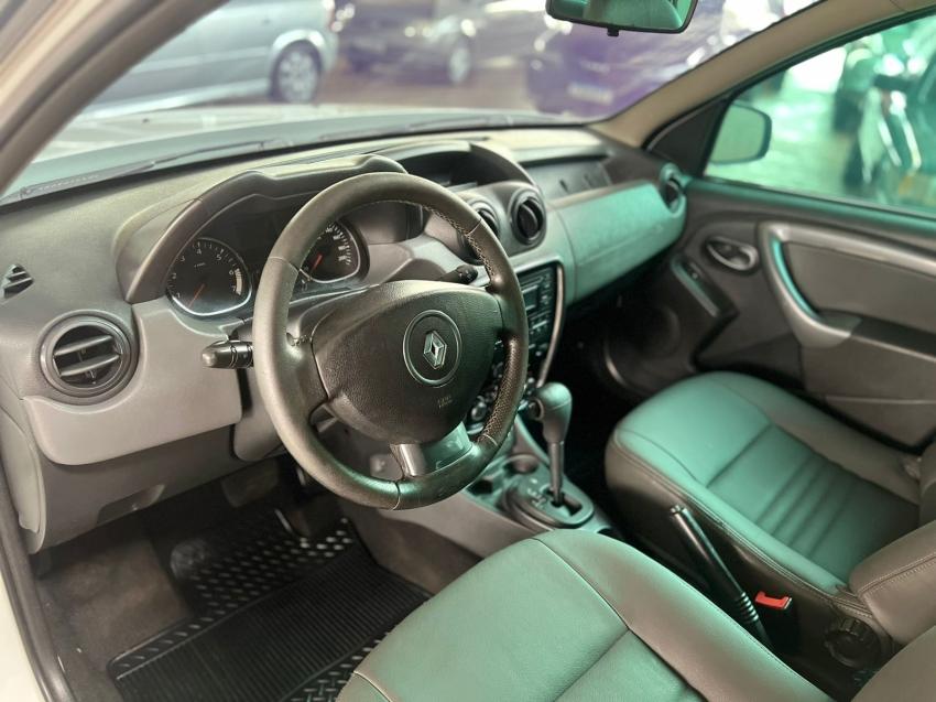 RENAULT Duster - Foto