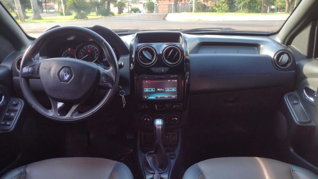 RENAULT Duster - Foto