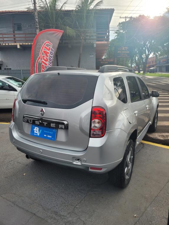 RENAULT Duster - Foto