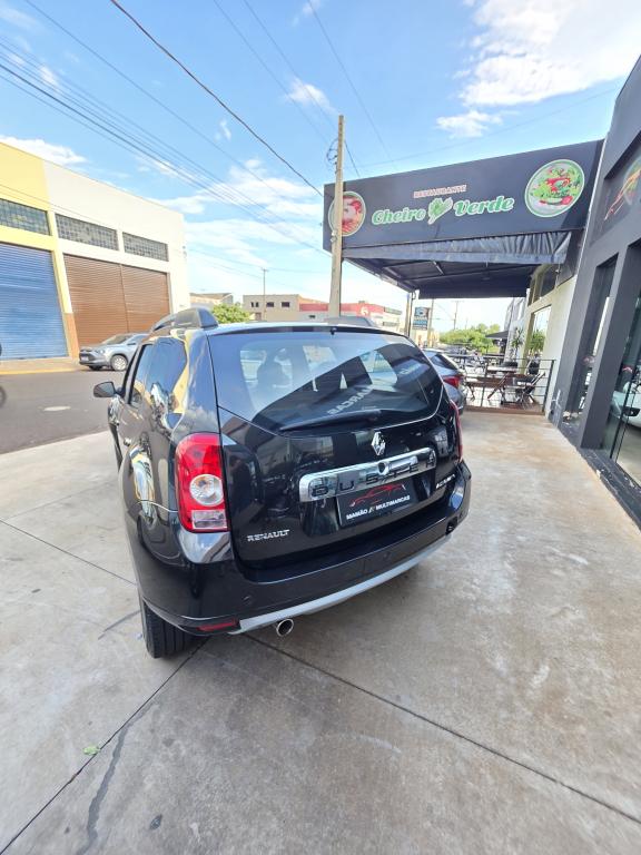 RENAULT Duster - Foto