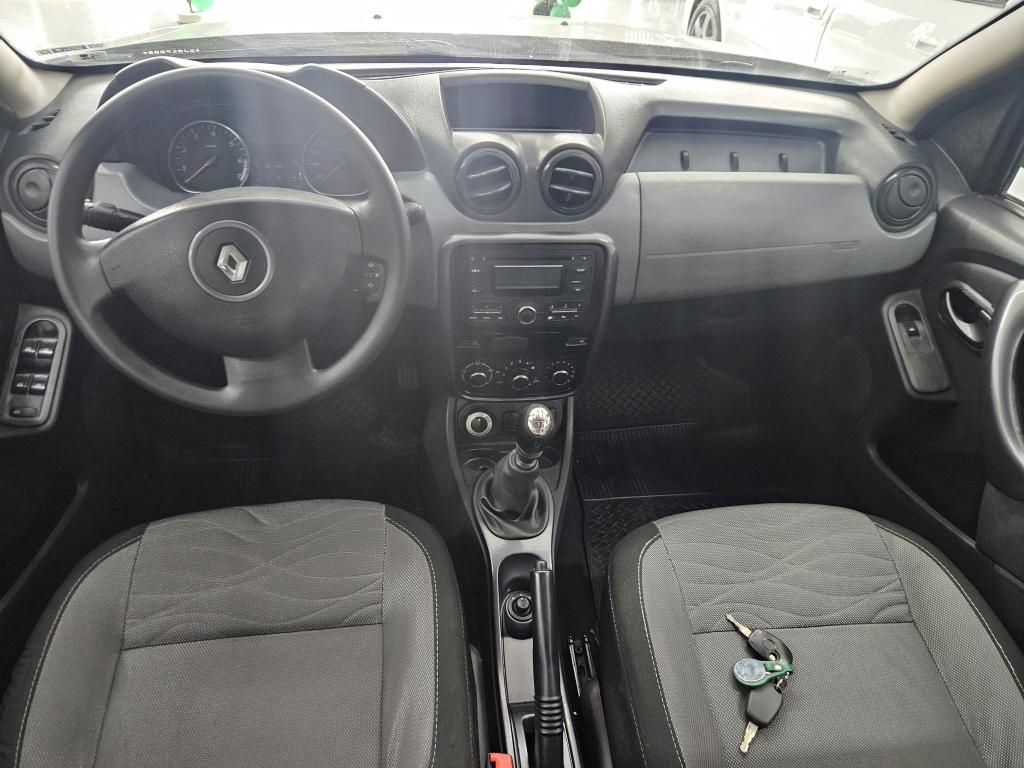 RENAULT Duster - Foto