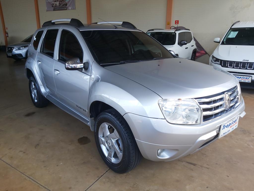 RENAULT Duster - Foto