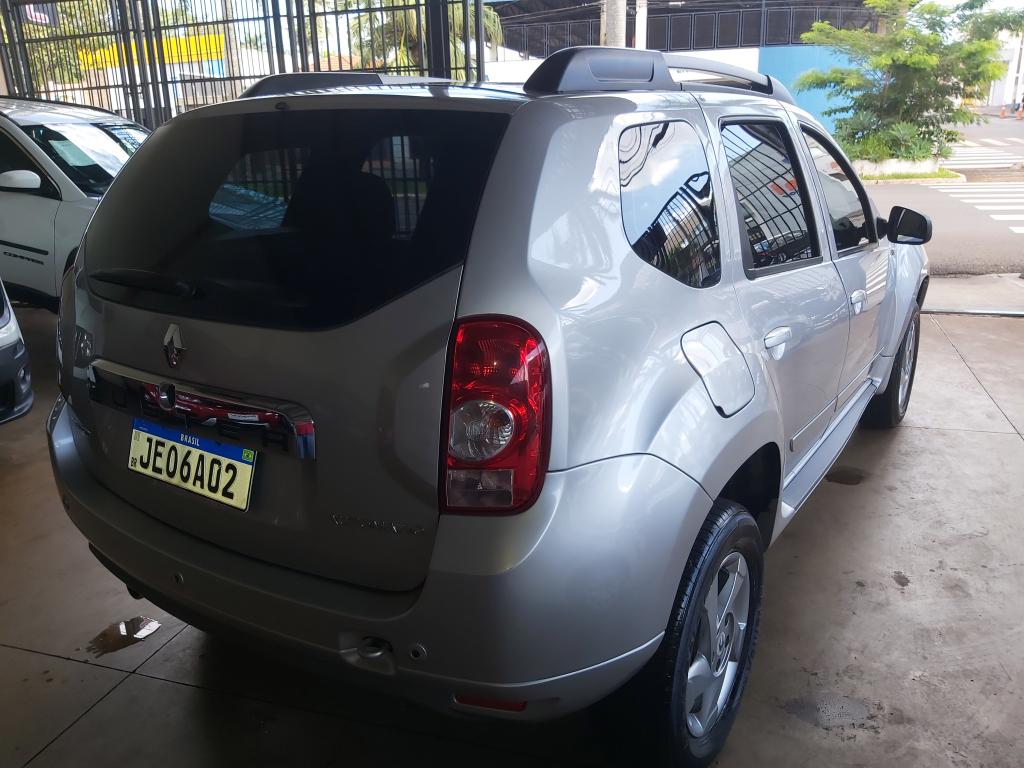 RENAULT Duster - Foto