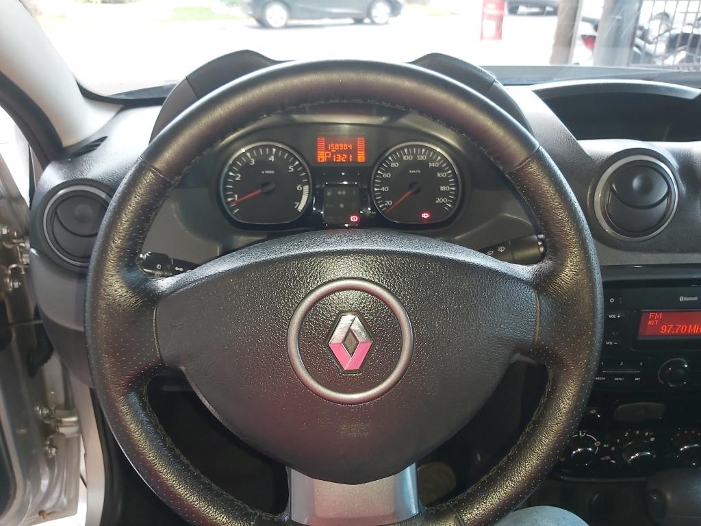 RENAULT Duster - Foto