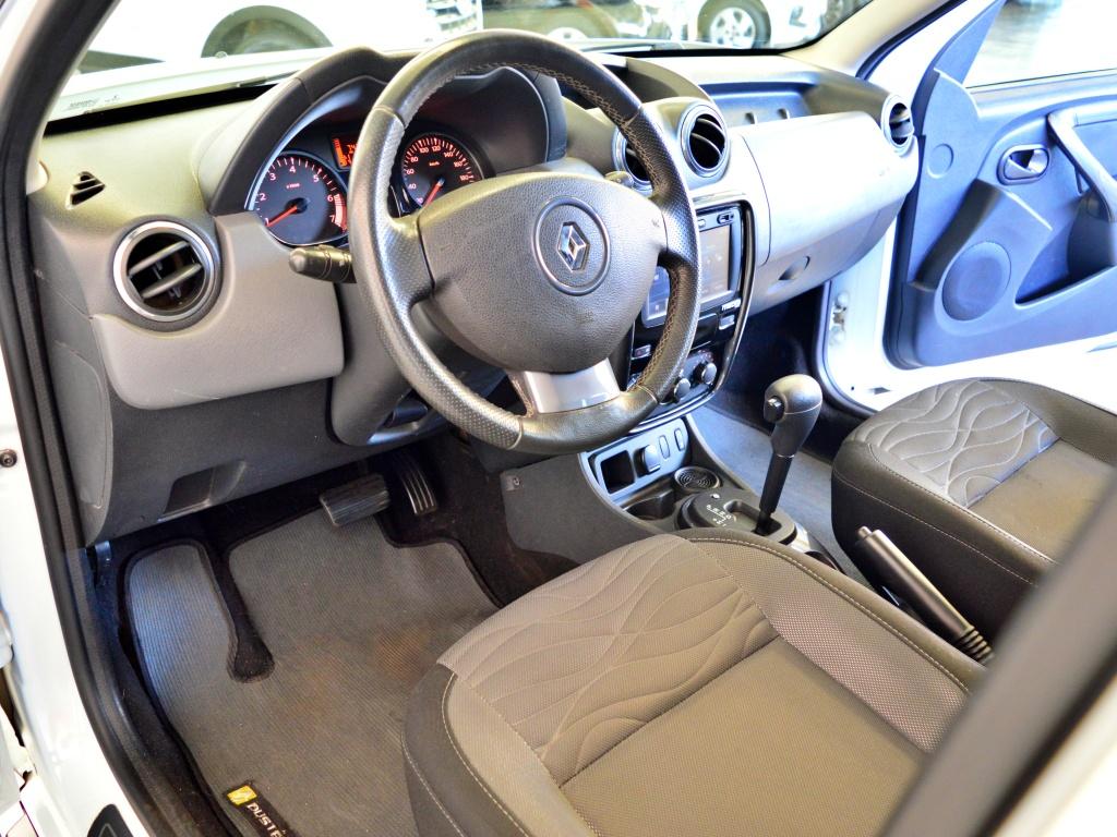 RENAULT Duster - Foto