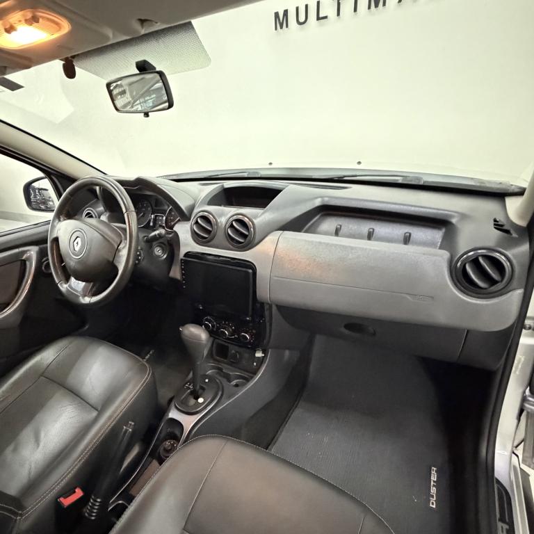 RENAULT Duster - Foto