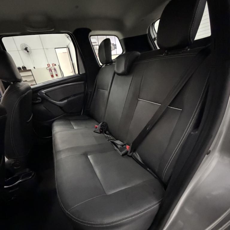 RENAULT Duster - Foto