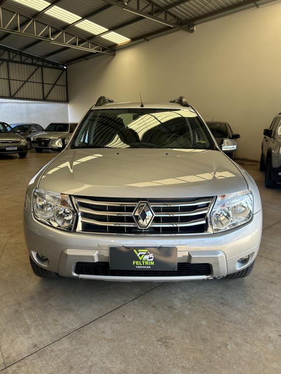 RENAULT Duster - Foto